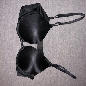Black Victoria’s Secret Bombshell Push-up Bra